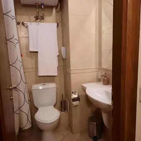 студио в 4 звезди, град Hotel *